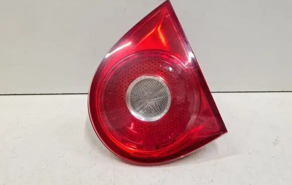 Volkswagen Golf V Tailgate rear/tail lights 1K6945094G 89031778