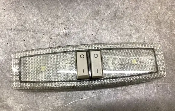 Opel Vectra C Rear seat light 0885600 13101641