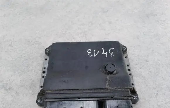 Toyota Auris 150 Engine control unit/module ECU 89661-02E51