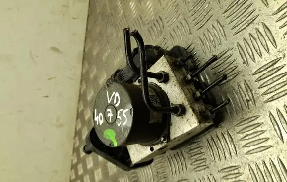Mercedes-Benz Sprinter W907 W910 ABS Pump A9079002504