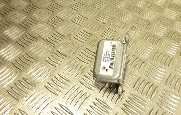 Volkswagen Caddy ESP acceleration yaw rate sensor 1K0907655B