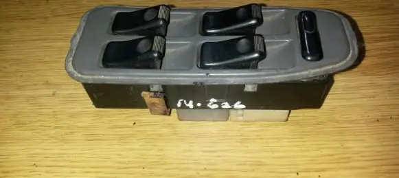 Mazda 626 Electric window control switch