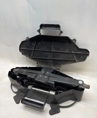 Peugeot 407 Lift Jack 8300301002