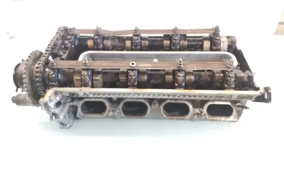 BMW X5 E53 Engine head 1745461