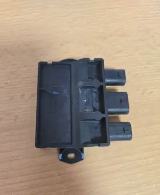 BMW X2 F39 Trunk lid opening control unit 7498464