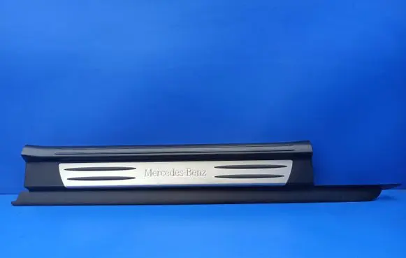 Mercedes-Benz SLK R171 Front sill trim cover 1716800235