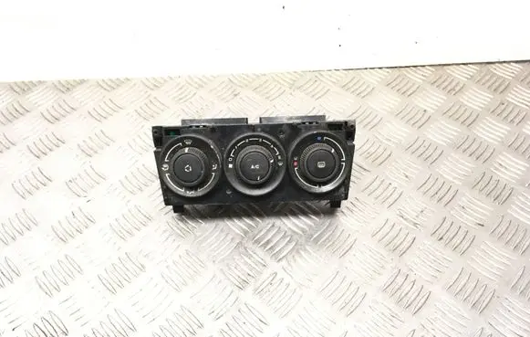 Peugeot 5008 Climate control unit N6008005 400017008