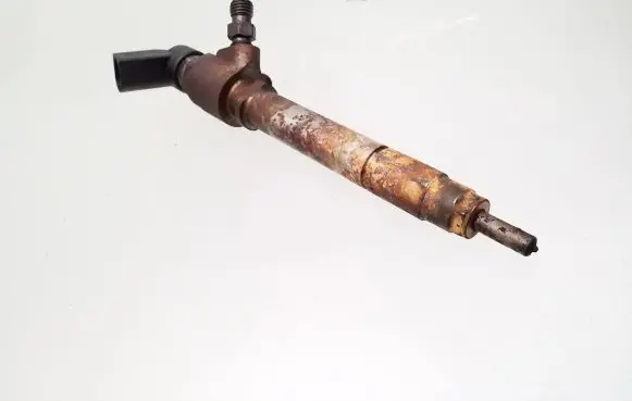 Fuel injector