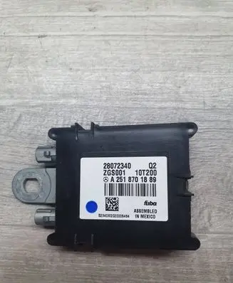 Mercedes-Benz ML AMG W164 Aerial antenna amplifier A2518701889 28072340