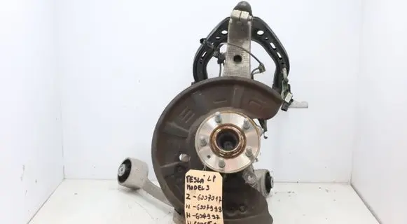 Tesla Model S Front wheel hub 6007017
