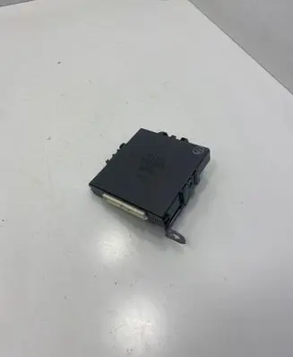 Toyota Prius (NHW20) Power management control unit 8967047010