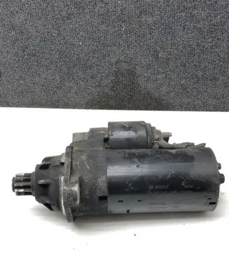 Volkswagen Sharan Starter motor 02M911023F