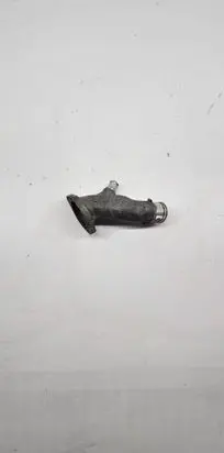 Toyota Corolla E120 E130 Thermostat housing 