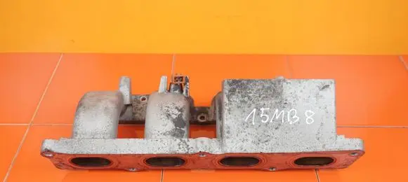 Renault Megane III Intake manifold SSACY M4R711