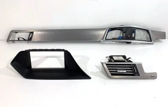 Mercedes-Benz E W212 Dashboard trim 