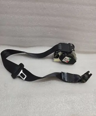 Volvo XC40 Rear seatbelt 31462131