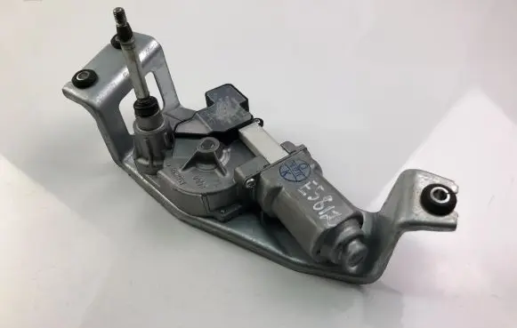 BMW 1 F20 F21 Wiper motor 7258532