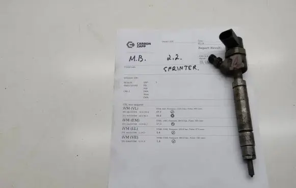 Mercedes-Benz Sprinter W906 Fuel injector 0445110108