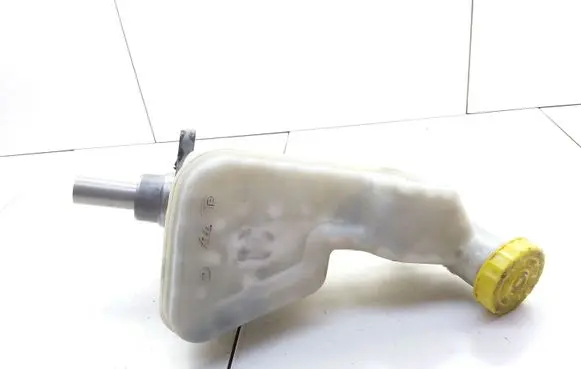 Dodge Caliber Master brake cylinder 628210008 26415000084