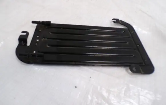 Opel Vivaro Fuel cooler (radiator) 175104049R