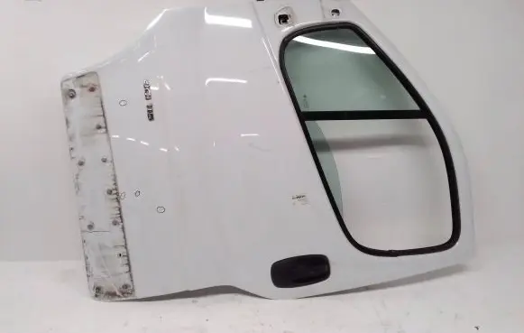Door (2 Door Coupe)