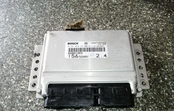 Alfa Romeo 156 Engine control unit/module 46801303 0281010741