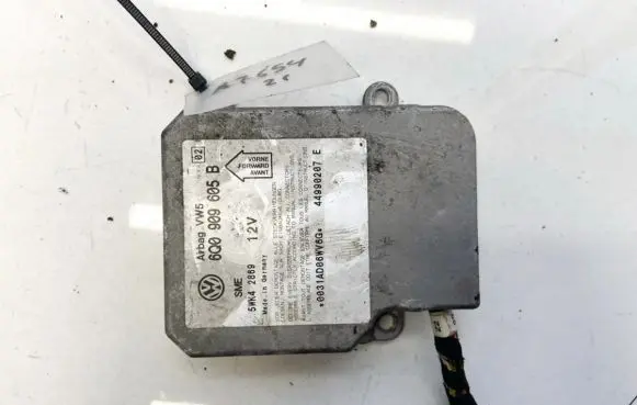 Volkswagen PASSAT B5 Airbag control unit/module 6q0909605 2869