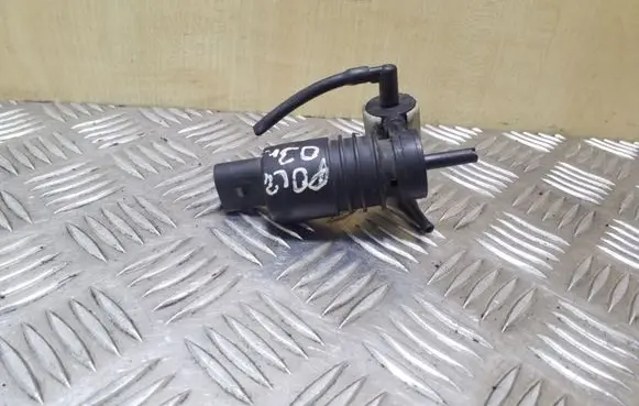 Volkswagen Polo Windscreen/windshield washer pump PA6GBGF30