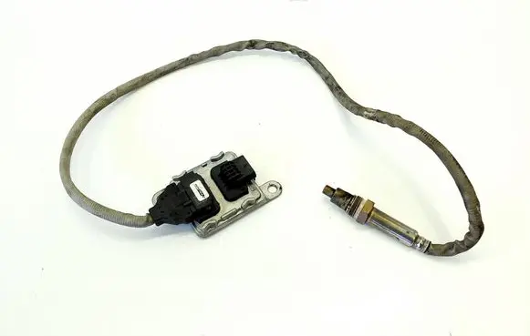 Skoda Superb B8 (3V) Lambda probe sensor 04L907805BQ