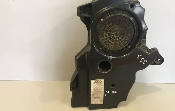 Audi A3 S3 8P Subwoofer speaker 8P3035382E 7606500260
