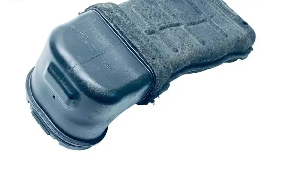 KIA Rio Air intake duct part 28210H8050