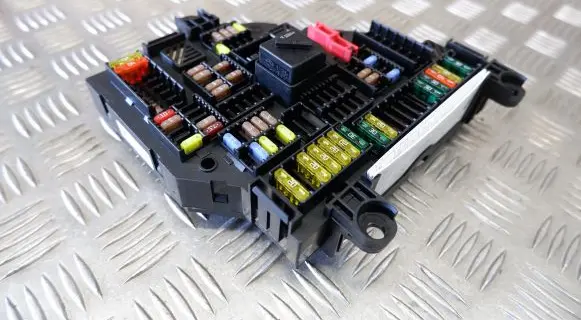 BMW X3 F25 Fuse module 9315151