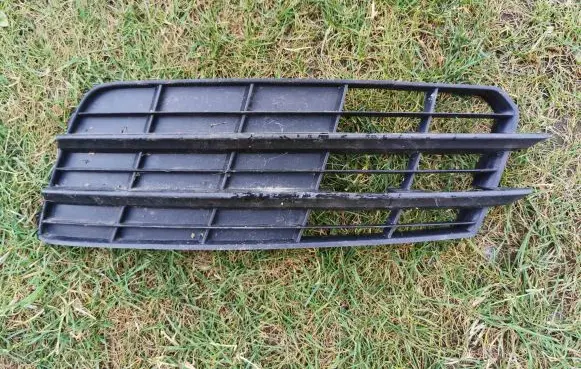 Audi A7 S7 4G Front bumper lower grill 4G8807681
