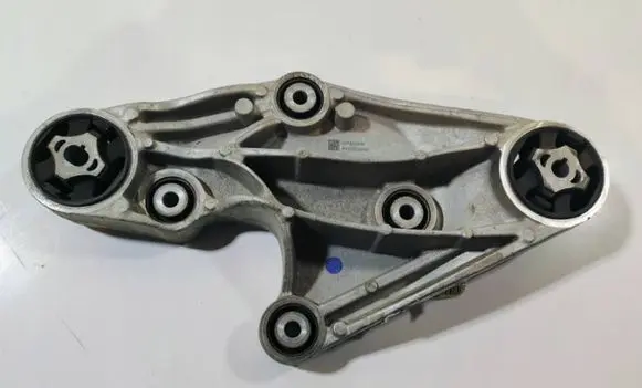Tesla Model X Engine mounting bracket 1135845-00-C 113584500C 1135845