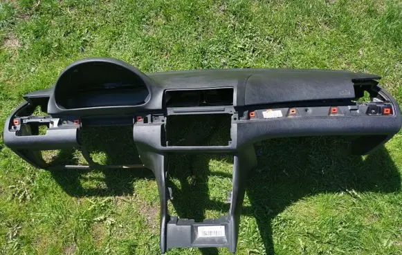 BMW 3 E46 Dashboard