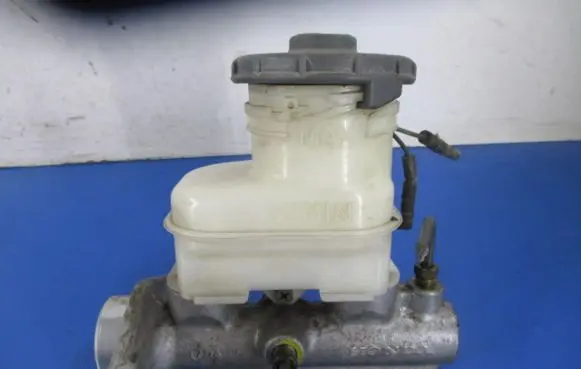 Honda Civic Master brake cylinder