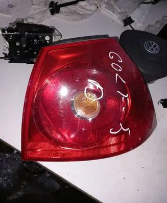 Volkswagen Golf V Rear/tail lights