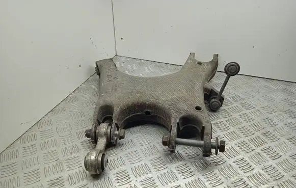 BMW M5 Rear upper control arm/wishbone 2284134