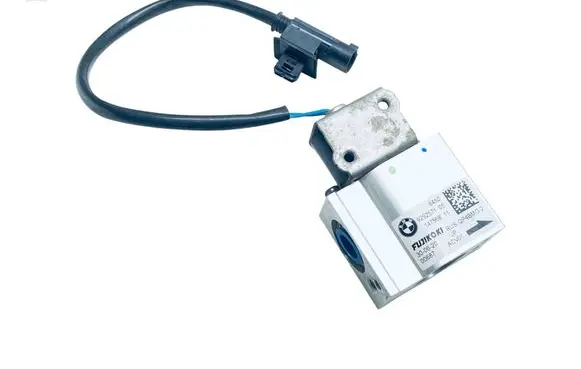 BMW i3 Air conditioning (A/C) expansion valve 64119292571 9292571