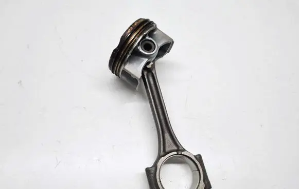 Opel Corsa F Piston with connecting rod 9670284880