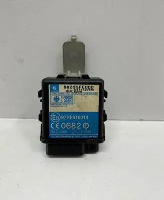 Subaru Impreza II Immobilizer control unit/module 88205FE000 97RI010014