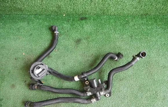 Alfa Romeo Stelvio Electric auxiliary coolant/water pump 505528600