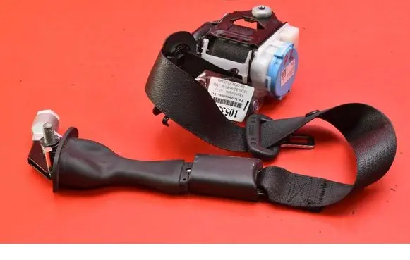 Opel Insignia A Front seatbelt 23465047