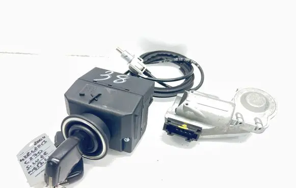 Mercedes-Benz CLK A209 C209 Ignition lock 2095451708