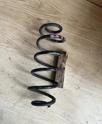 Audi A4 S4 B8 8K Rear coil spring 8K0511115DH