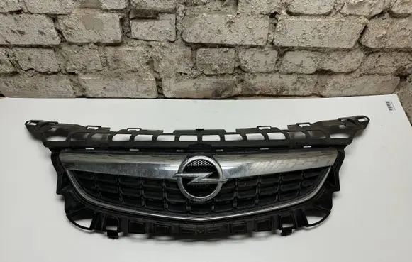 Opel Astra J Front bumper upper radiator grill 13266577