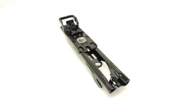 BMW X7 G07 Seat belt adjustment rail 7489379