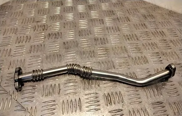 Chevrolet Captiva Turbo turbocharger oiling pipe/hose