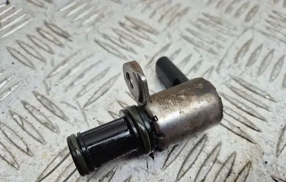 Volkswagen Polo VI Sensor 05C906455E