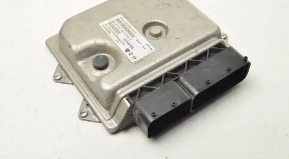 Opel Combo D Engine control unit/module ECU 55246588